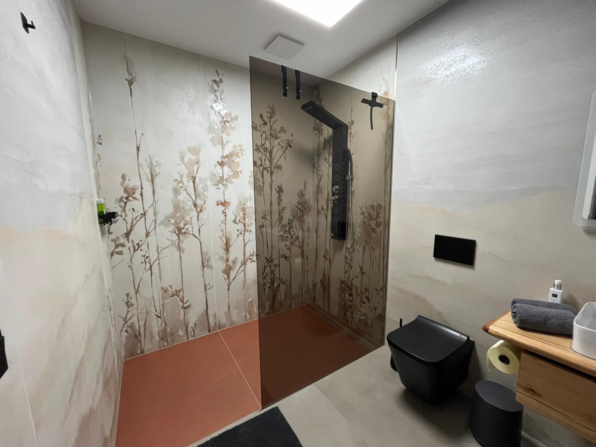 ארפורט Huebner Apartments מראה חיצוני תמונה